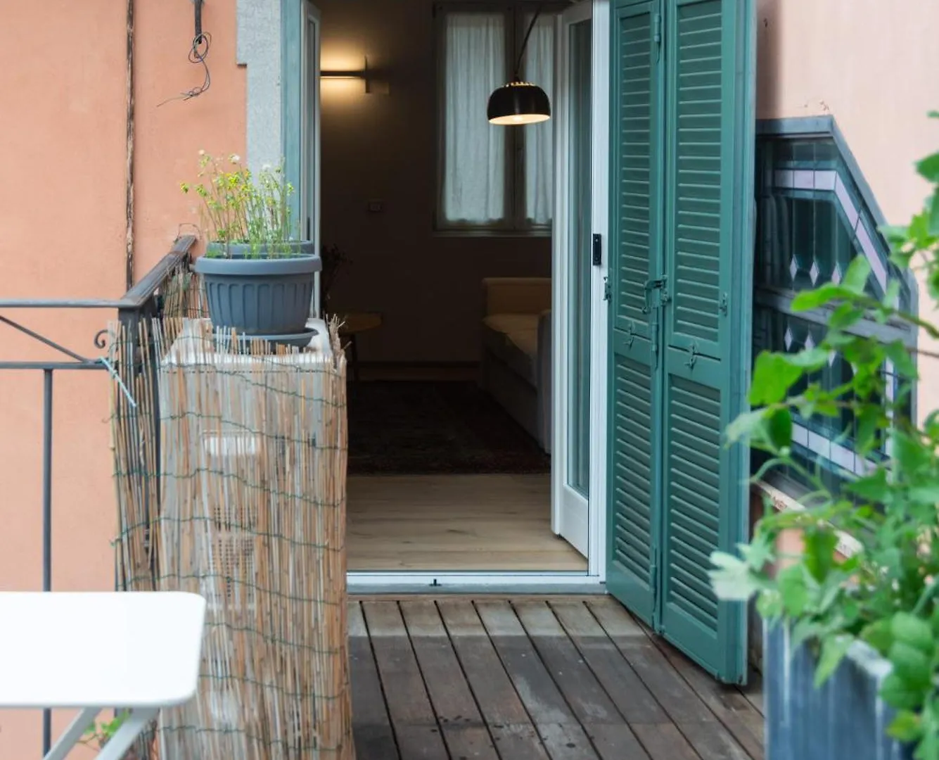 Appartamento White Moon Crema & Parking