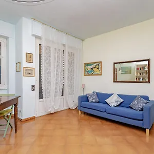 Xenia - Spacious Apt Near Linate Airport Milano