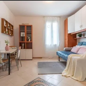 https://appartamento-monolocale-a.emilia-romagnahotels.net