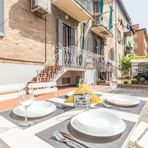 https://essential.emilia-romagnahotels.net